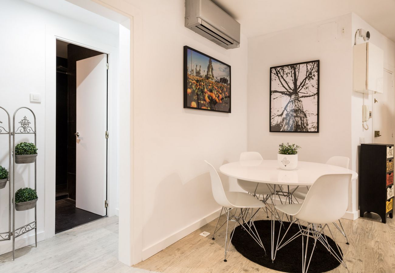 Apartment in Barcelona - GE6